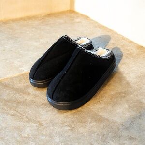 Cozy Black Slippers with White Lining 9.5